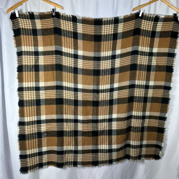 Modcloth Plaid Blanket Scarf Neutral Fall Autumn Rustic Camel Black White - Picture 3 of 9